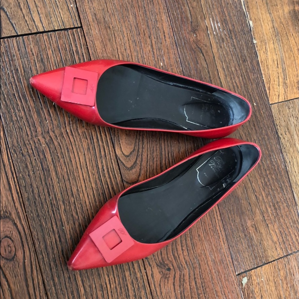 Roger vivier flat designer size 38